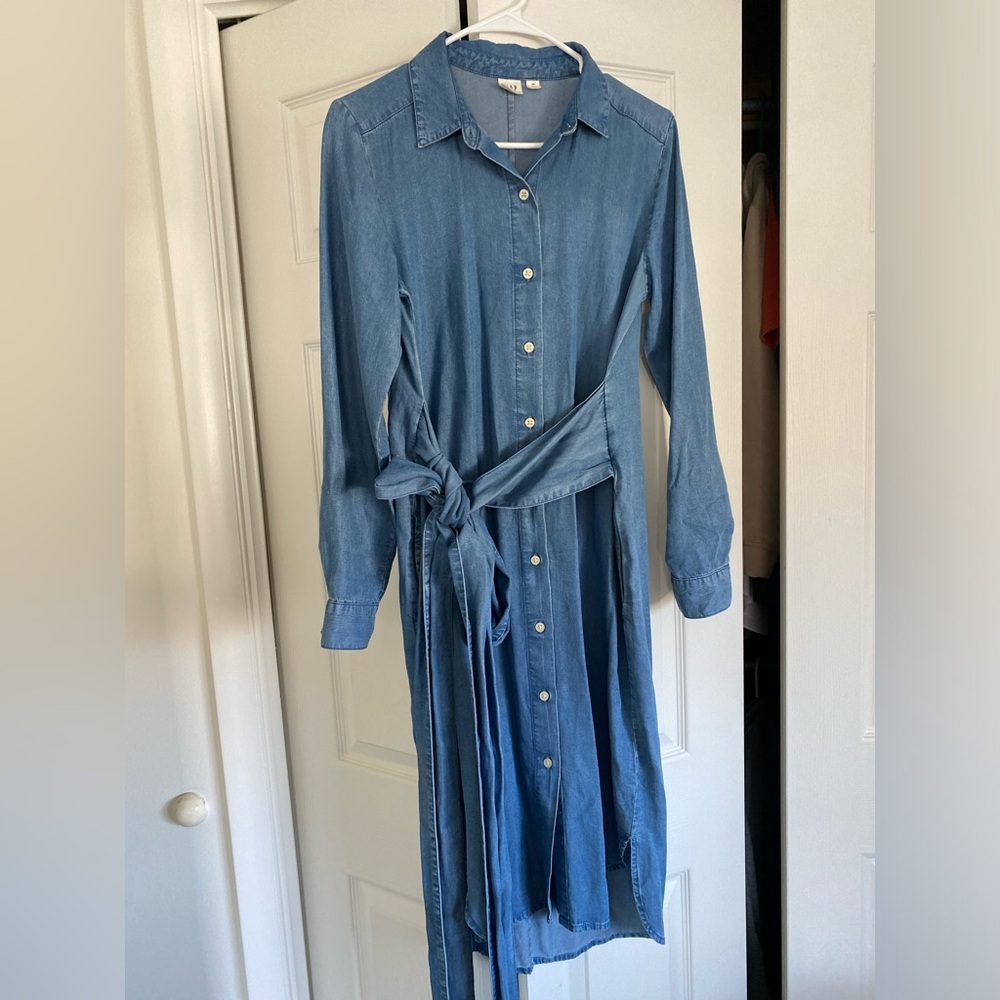Gap Denim Blue Button-Up Dress